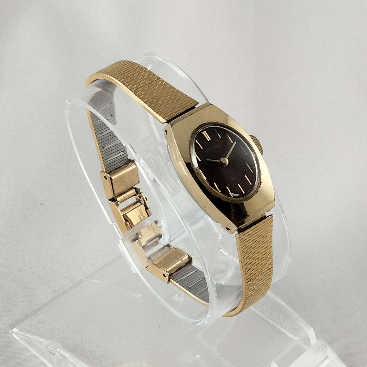 I Like Mikes Mid Century Modern Watches Seiko Women's Petite Watch, Wind Up, Brown Oval Dial, Gold Tone Mesh Strap