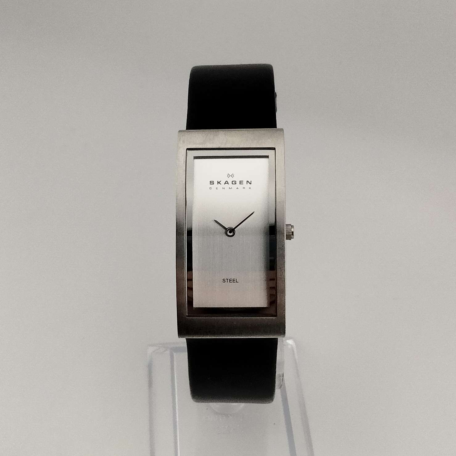 Skagen Scandinavian Minimalist Watch | Black Leather & Silver Skagen Men main image 3