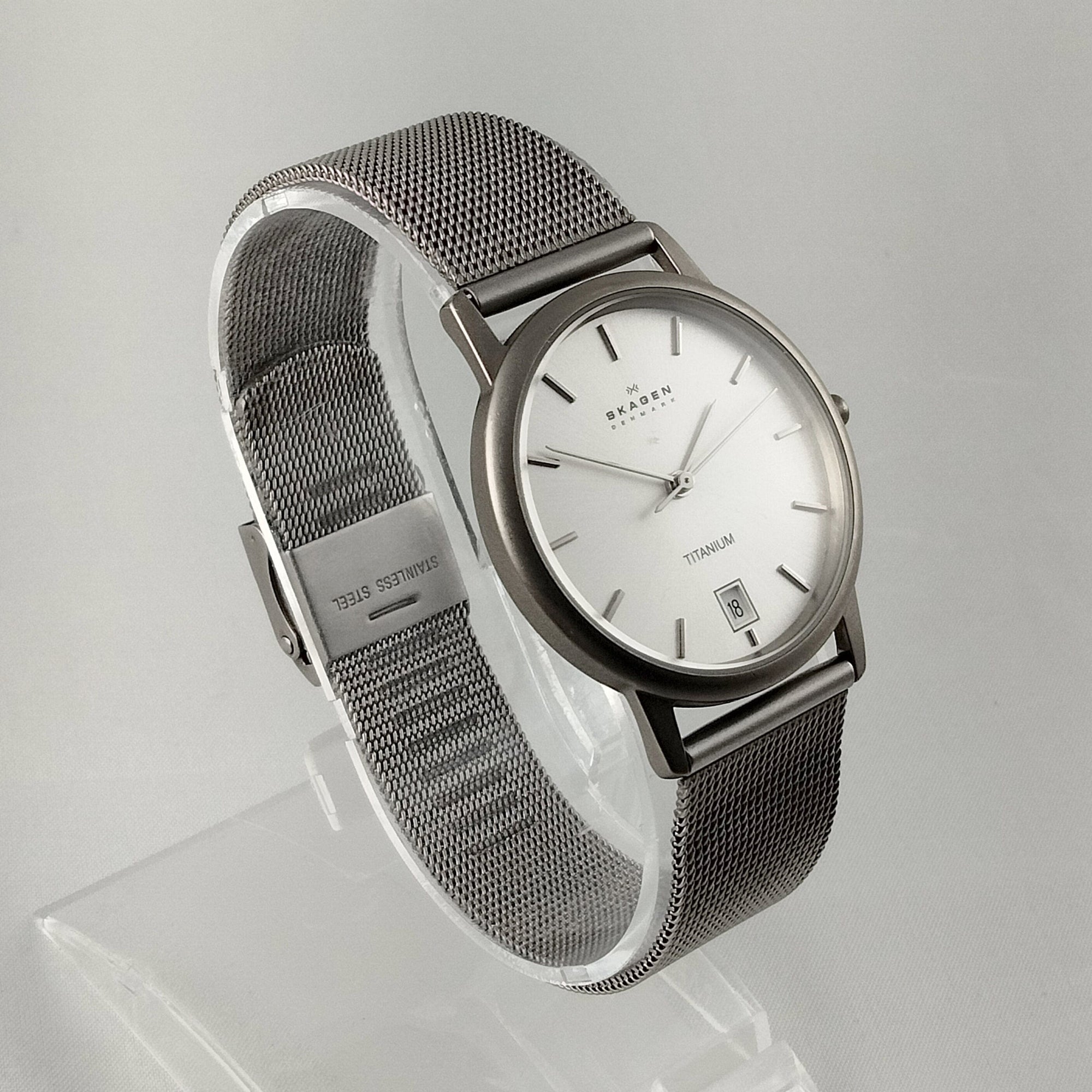 I Like Mikes Mid Century Modern Watches Skagen Men's Stainless Steel Watch, Large White Dial, Mesh Strap