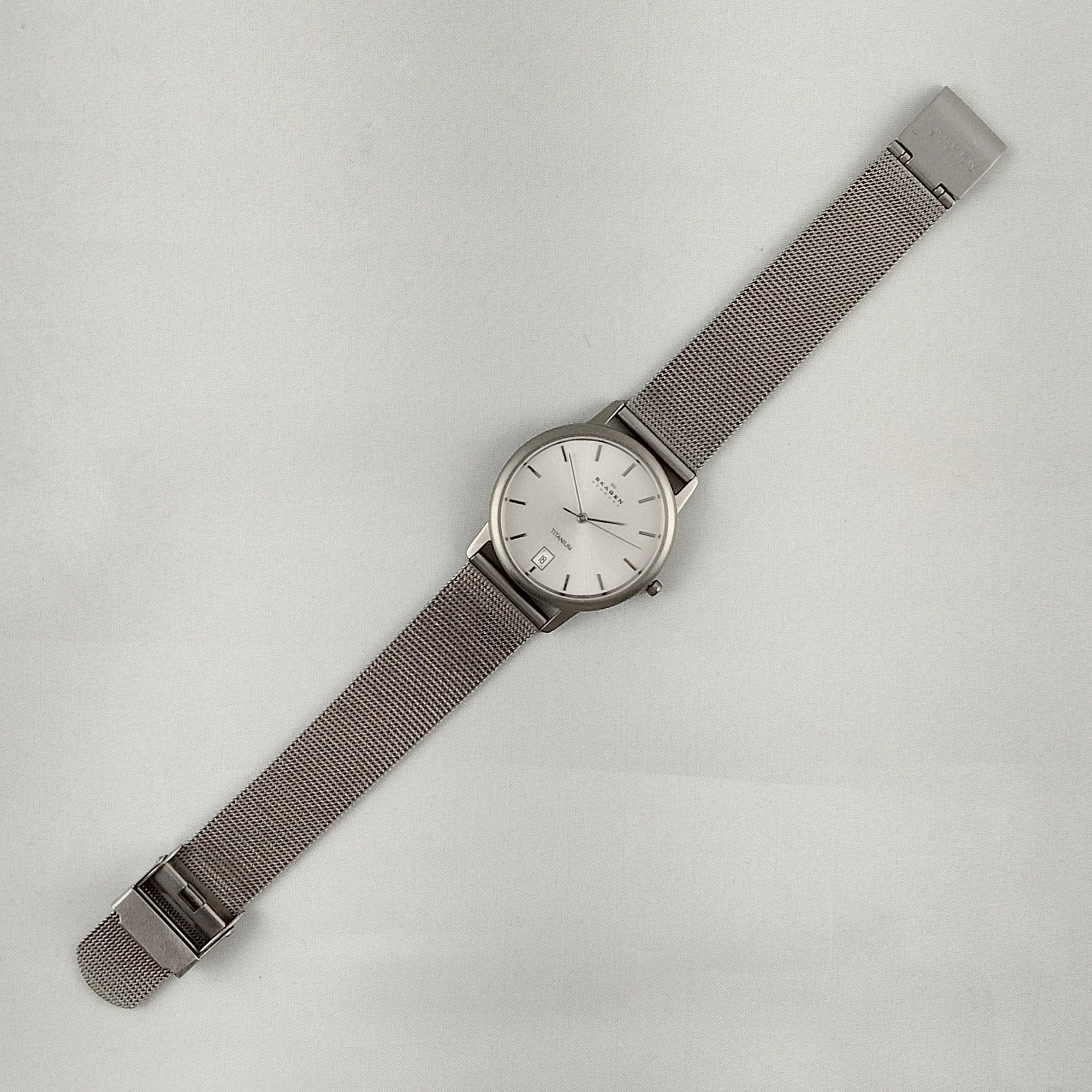 I Like Mikes Mid Century Modern Watches Skagen Men's Stainless Steel Watch, Large White Dial, Mesh Strap