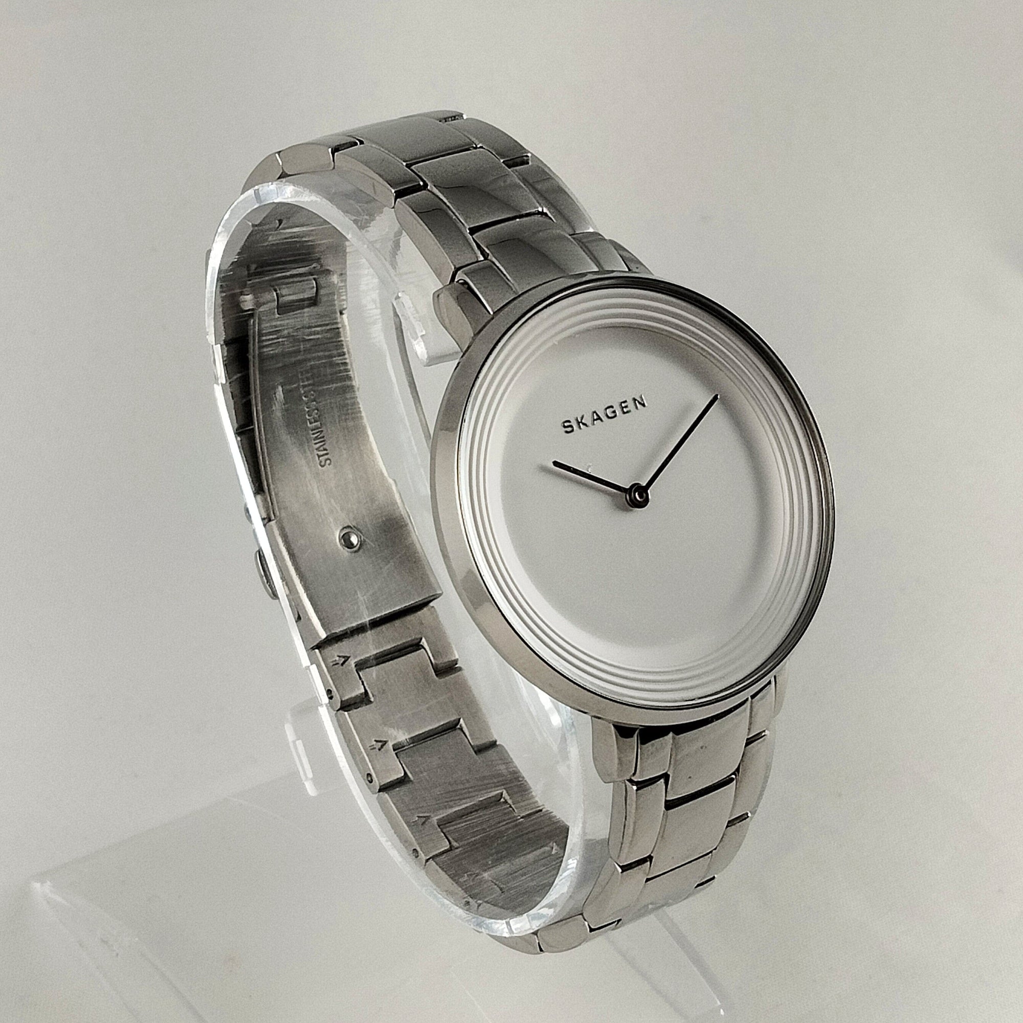 I Like Mikes Mid Century Modern Watches Skagen Men's Stainless Steel Watch, White Dial with Thin Ringed Border, Bracelet Strap