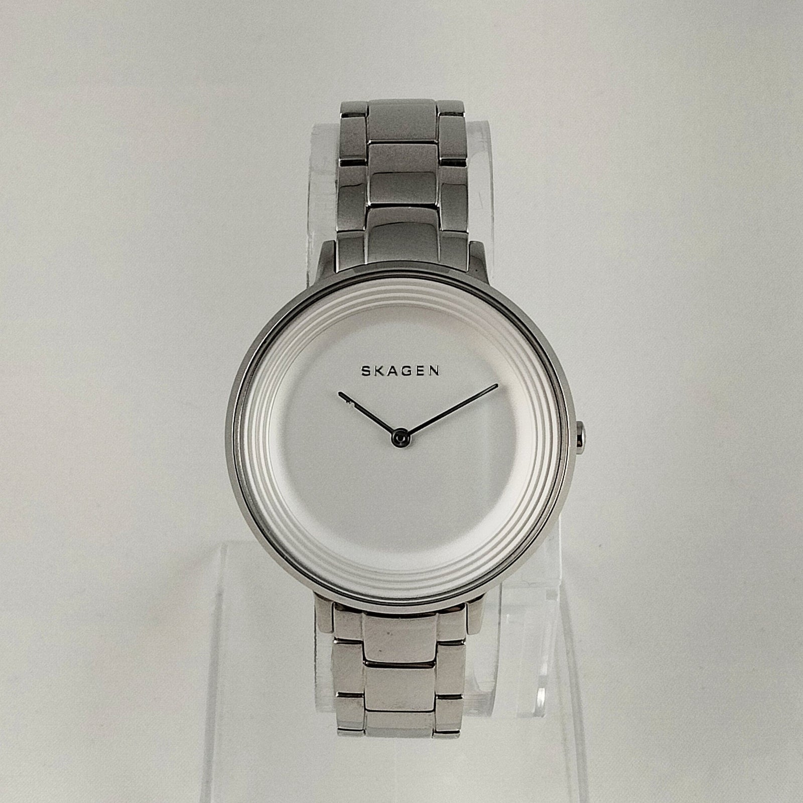 I Like Mikes Mid Century Modern Watches Skagen Men's Stainless Steel Watch, White Dial with Thin Ringed Border, Bracelet Strap