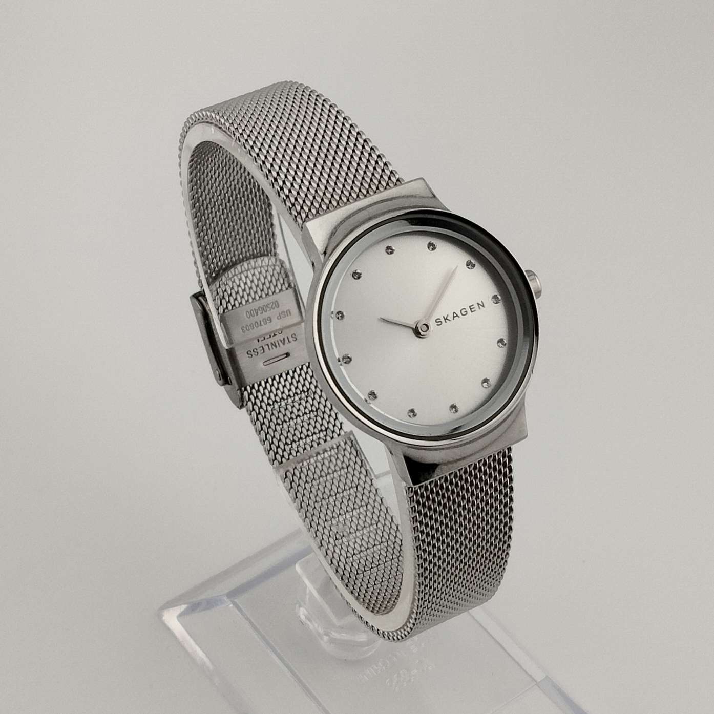Skagen Unisex Silver Tone Watch, Jewel Hour Markers 