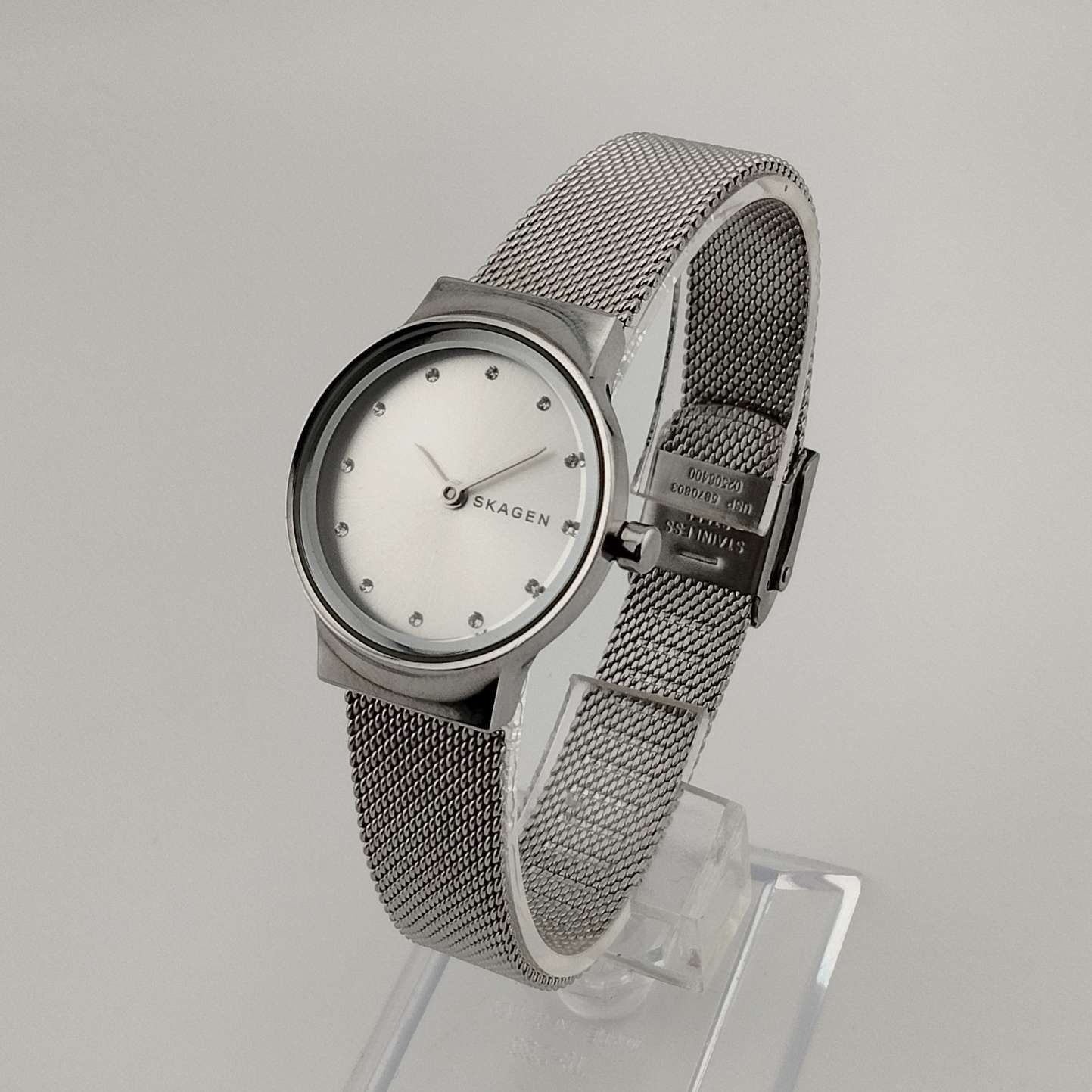 Skagen Unisex Silver Tone Watch, Jewel Hour Markers  display picture 2
