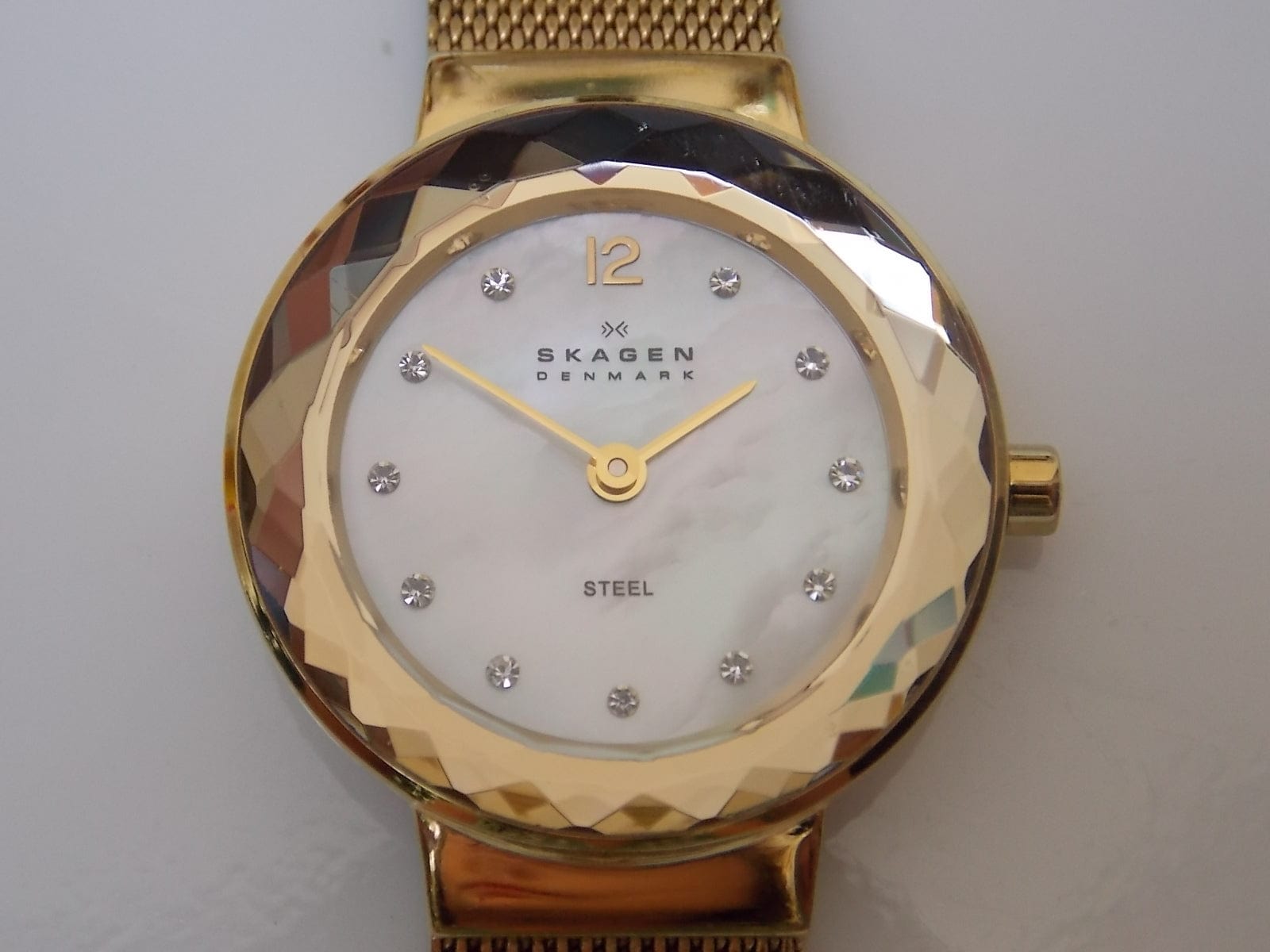 I Like Mikes Mid Century Modern Watches Skagen Women's Goldtone Round Mother of Pearl Dial Jewel Number Markers Facet Cut Border Mesh Band