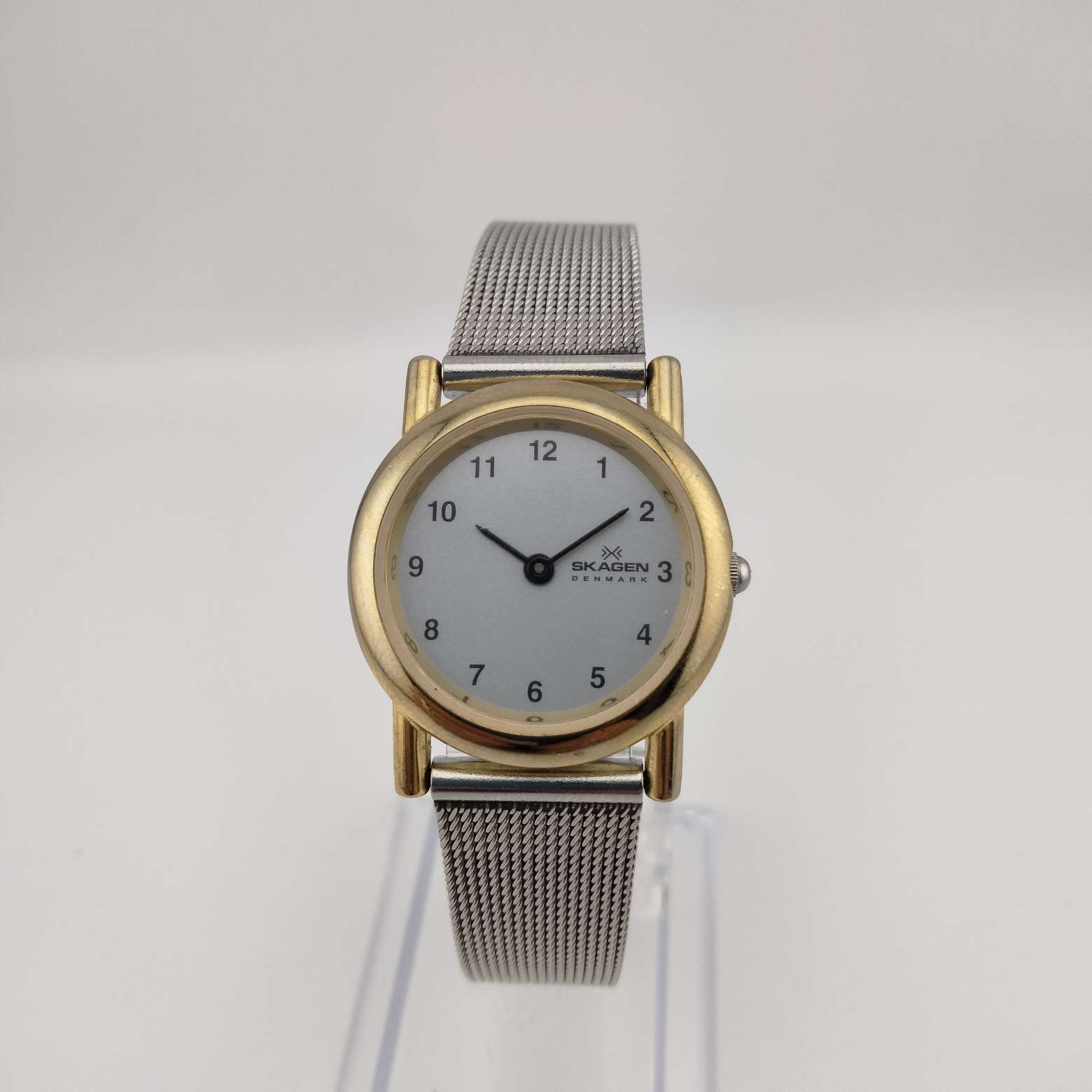 I Like Mikes Mid Century Modern Watches Skagen Women's Mixed Tone Watch, Round Dial, Bracelet Strap