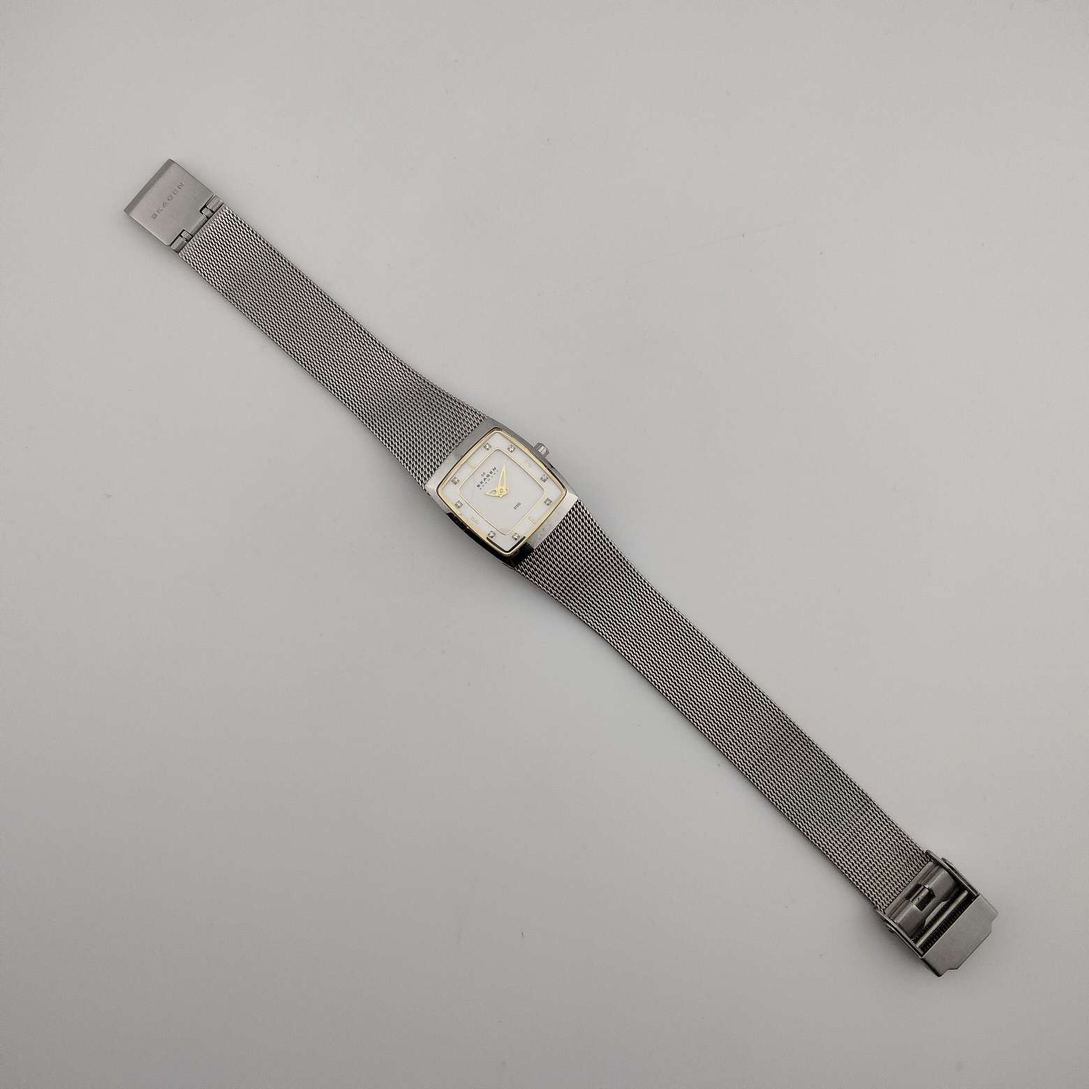 Skagen ladies rectangular silver tone watch NEW BATTERY Amazon.com: Skagen Women main image 2
