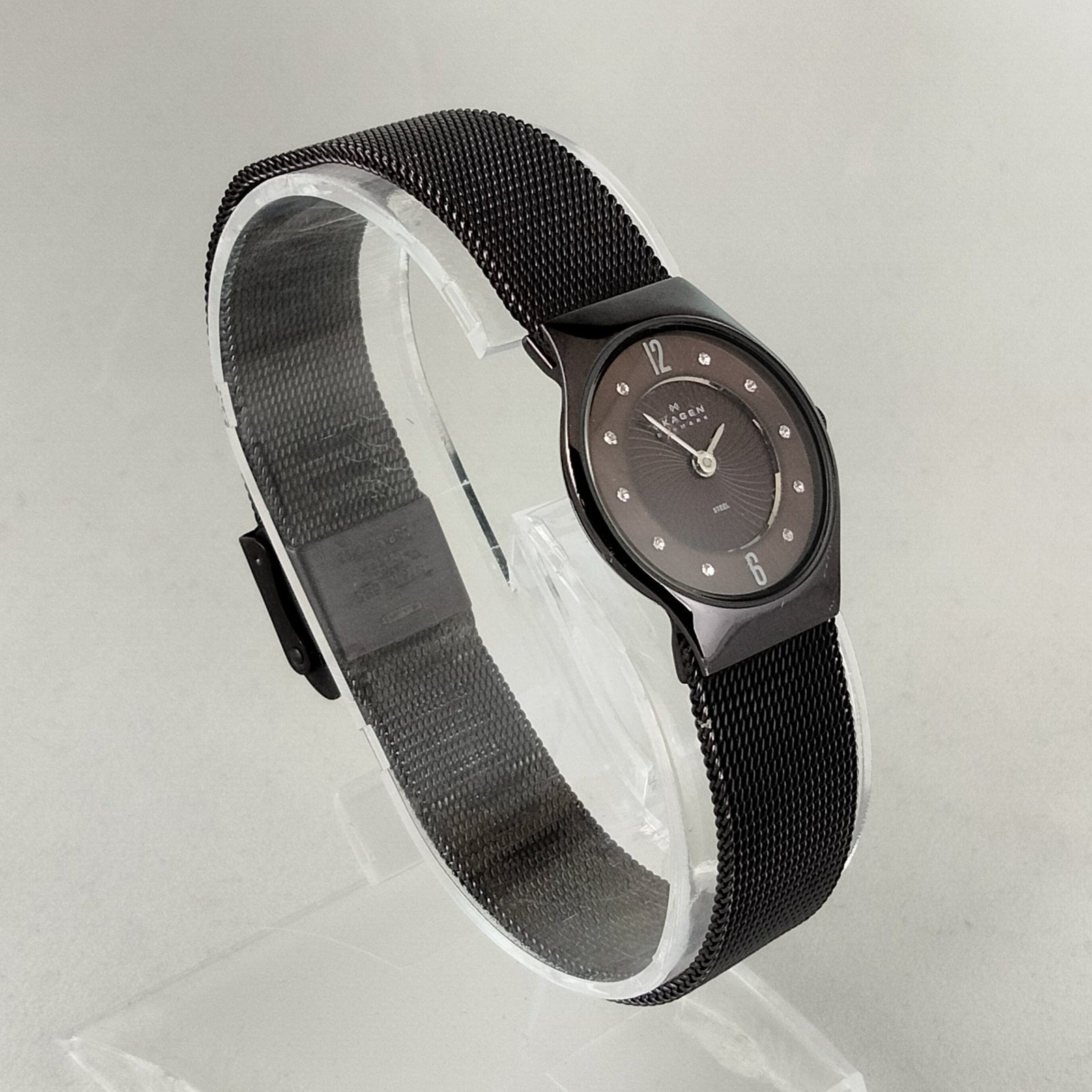 I Like Mikes Mid Century Modern Watches Skagen Women's Stainless Steel Round Watch, Brown Mother of Pearl Dial, Black Mesh Strap