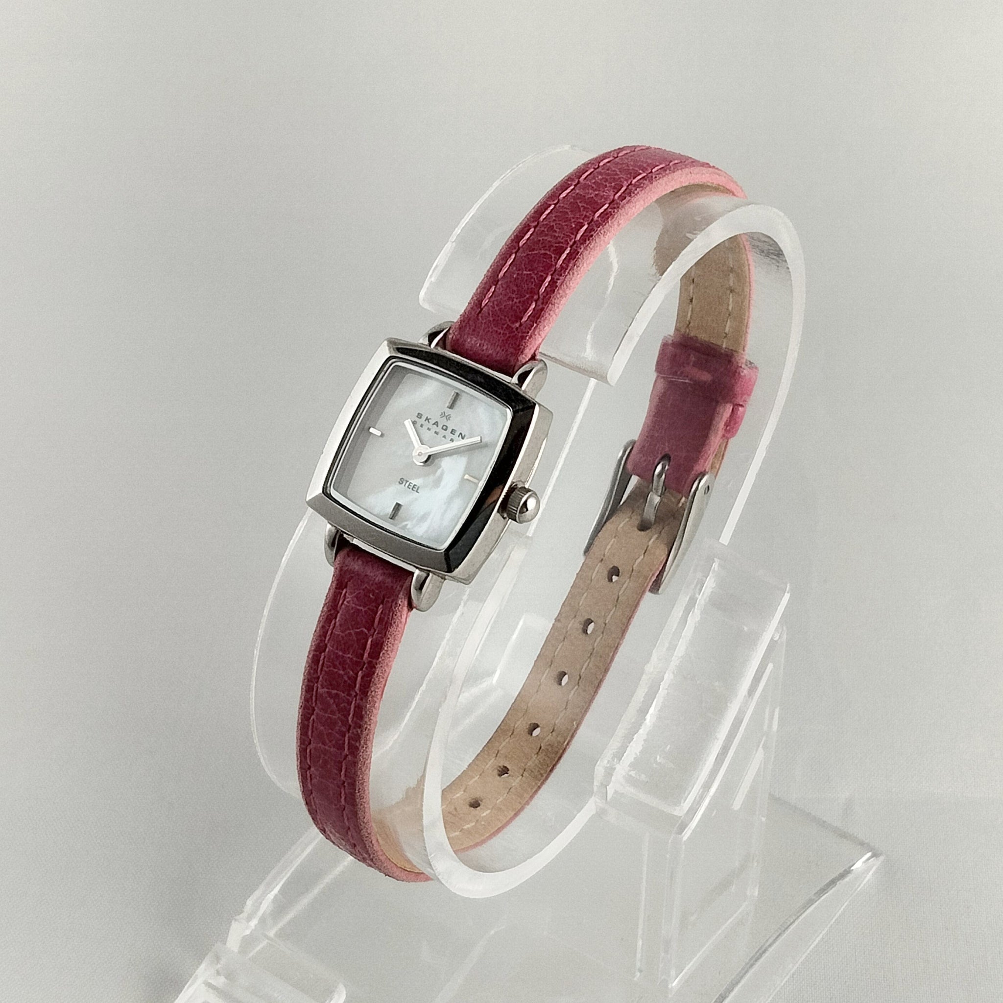 Women's Stainless Steel Watches & Watch Straps