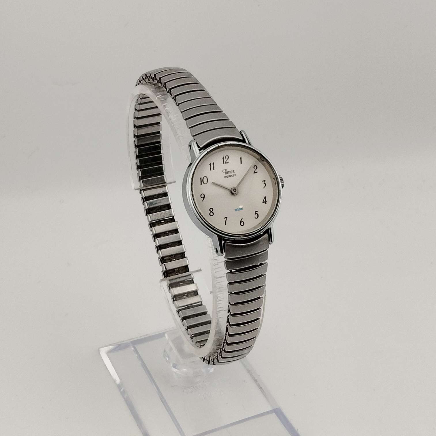 Timex Silver Tone Wristwatch Timex Unisex Silver Tone Watch, Oval Dial, Stretch Strap - I  main image 4