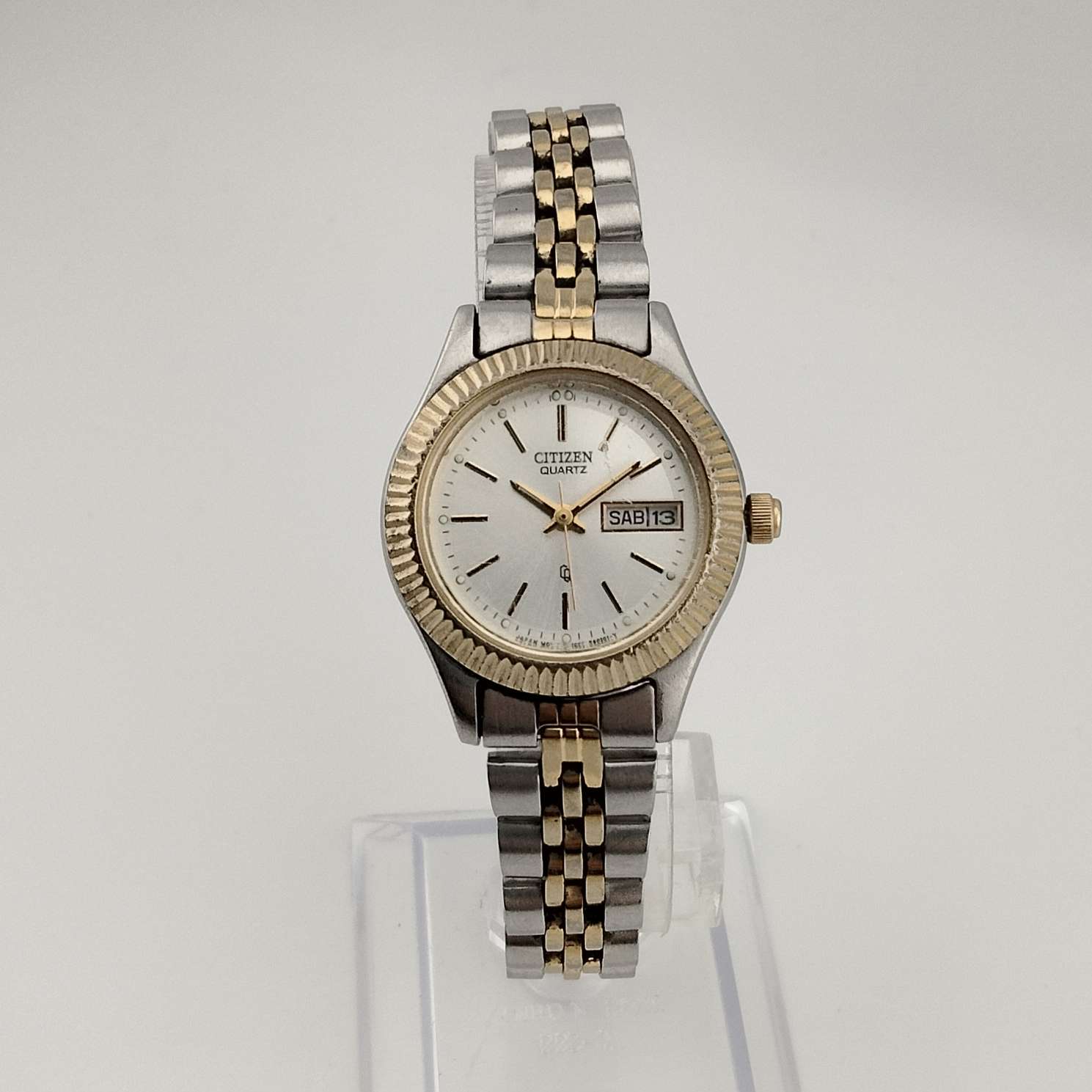 Unisex Citizen Silver Tone Watch, Gold Tone Accents, Round  display picture 2