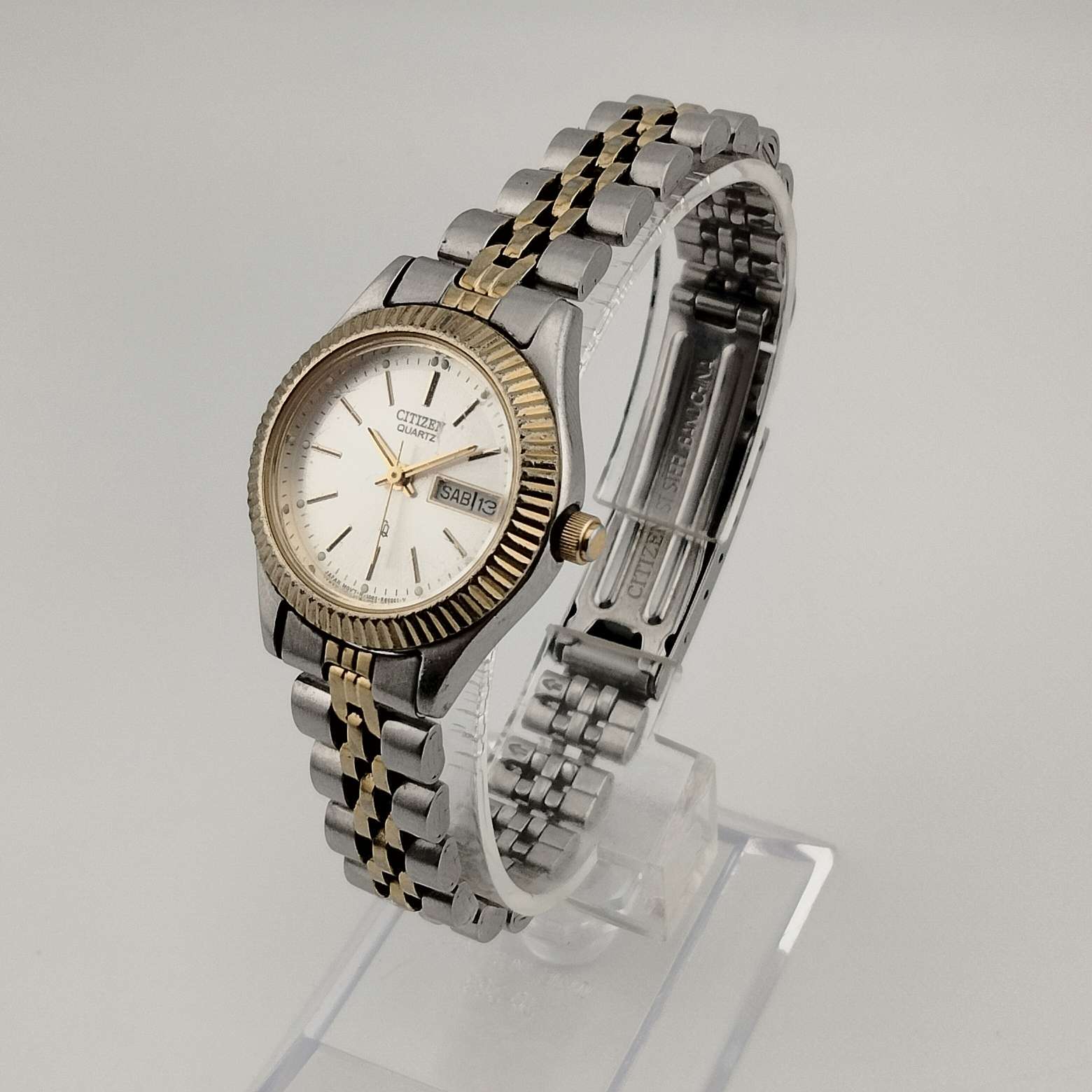 Vintage CITIZEN Gold and Silver Ladies Watch extremely rare and dainty gold vintage citizen watch – Lusty Vin main image 4