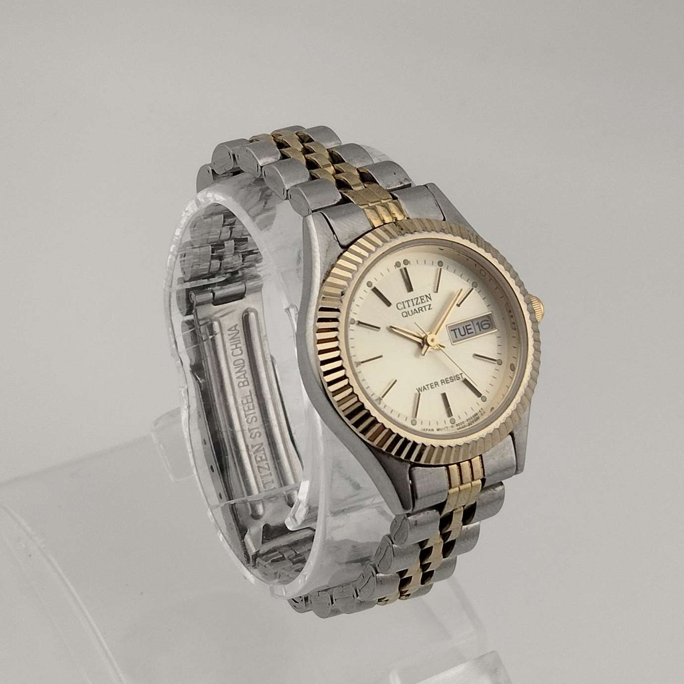 Unisex Citizen Silver Tone Watch, Round Gold Tone Dial, Date  display picture 1