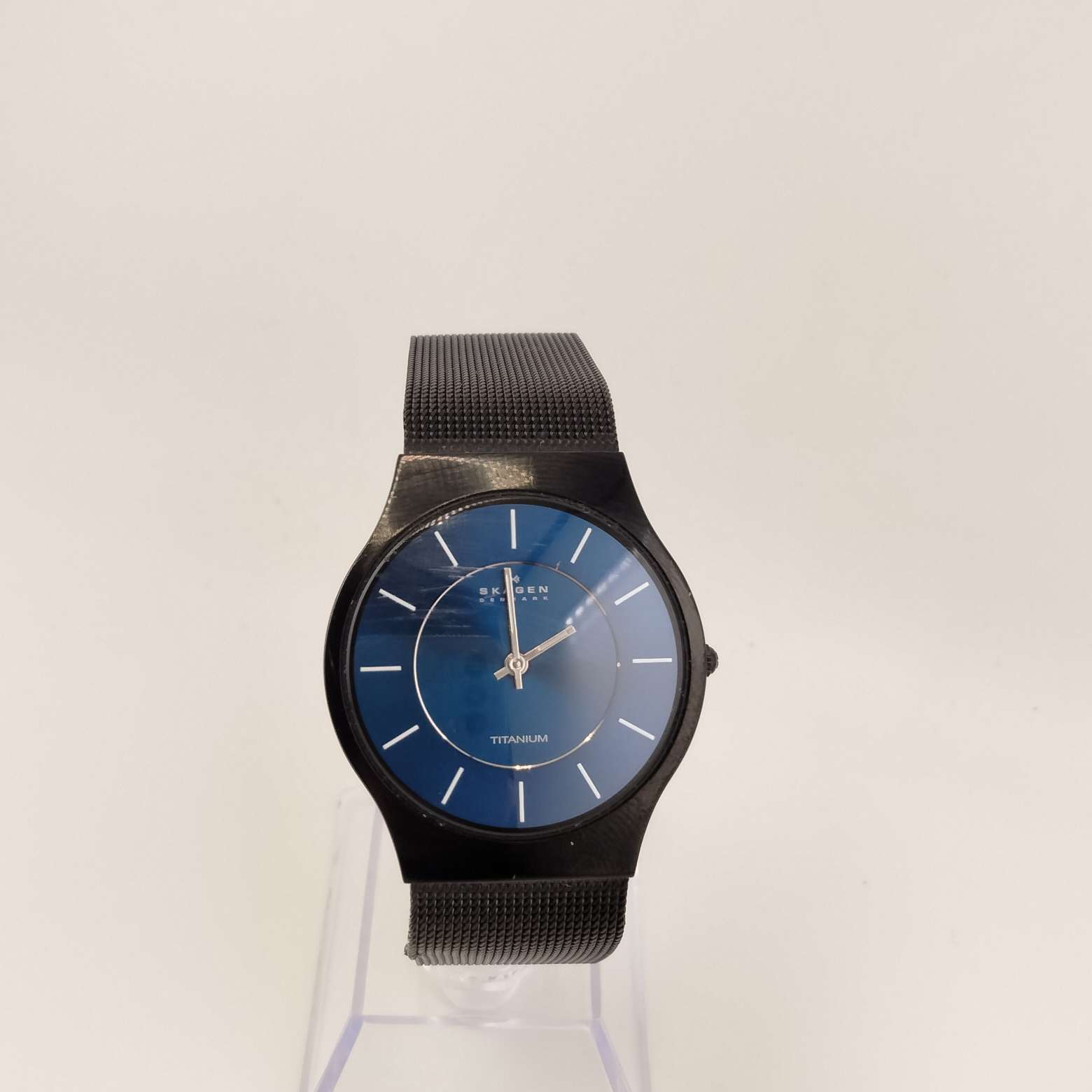 Skagen Men's Watch, Blue Dial with White Dash Markers, Black Mesh Strap