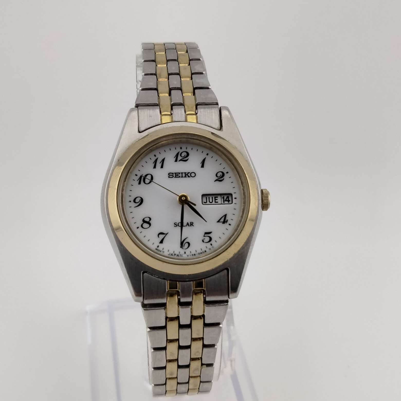 Seiko Women's Mixed Metal Watch, White Circular Dial, Date and Day Window, Bracelet Strap